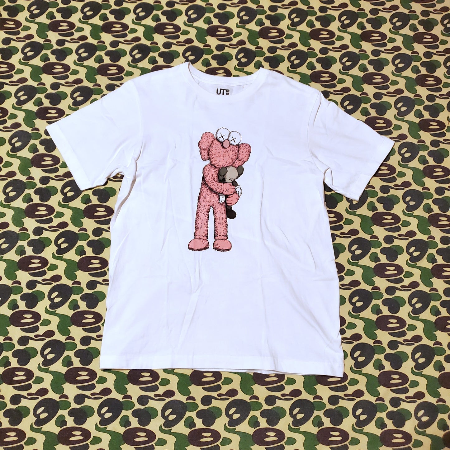 KAWs x Uniqlo UT Figure Graphic Shirt White/Pink