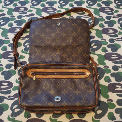 Louis Vuitton Vintage Brown Monogram Clutch / Purse