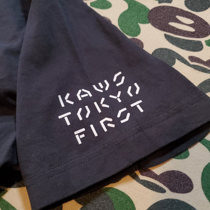 KAWs x Uniqlo UT Figure/Tokyo Graphic Shirt Black