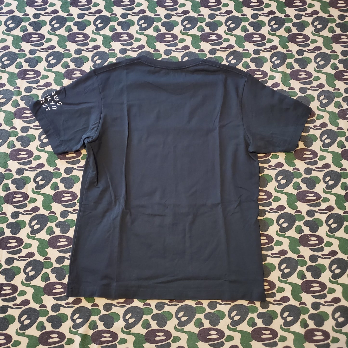 KAWs x Uniqlo UT Figure/Tokyo Graphic Shirt Black