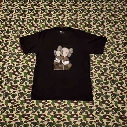 KAWs x Uniqlo UT Figure Graphic Shirt Black