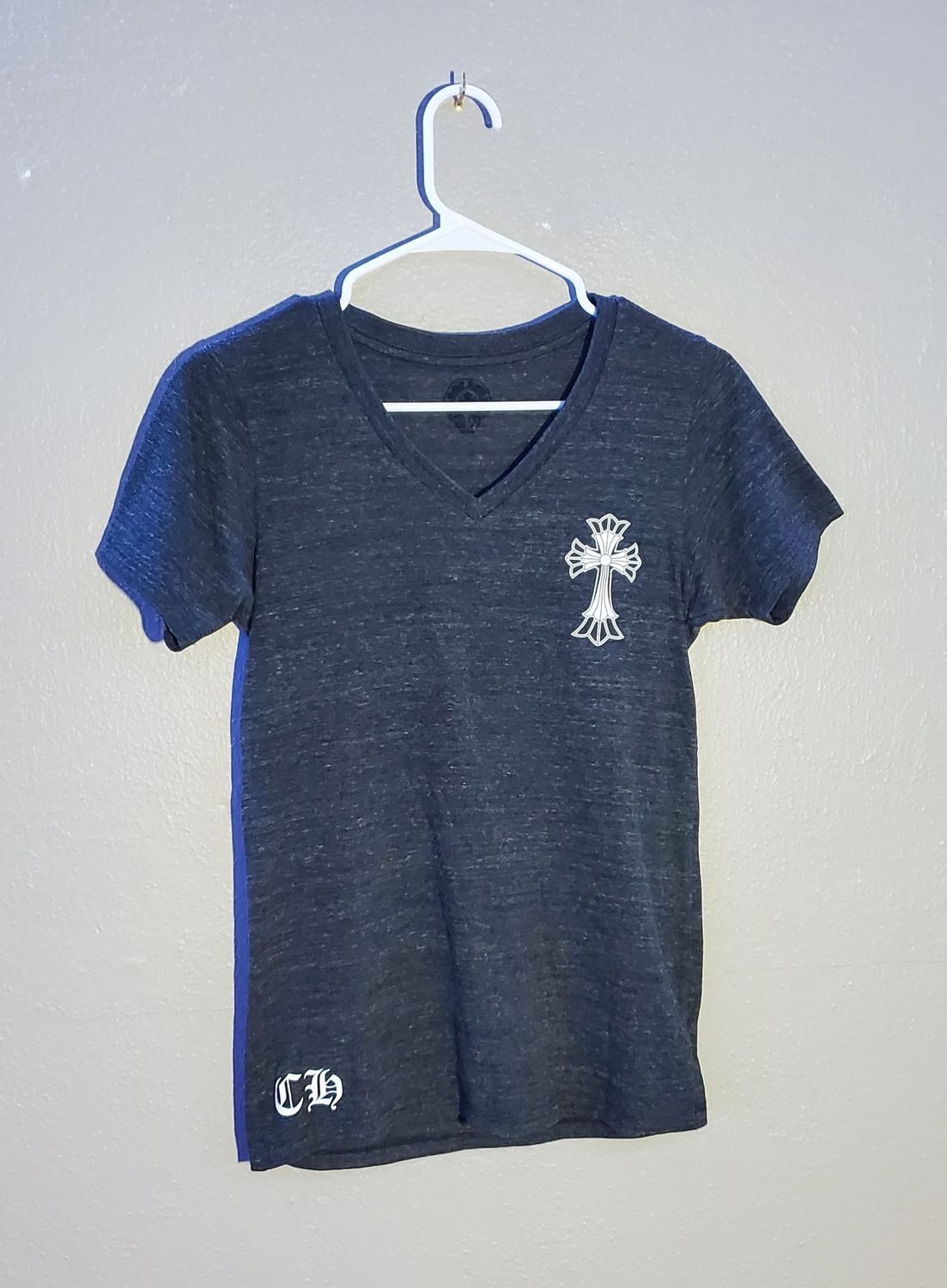 Chrome Hearts V Neck with Cross and Banner